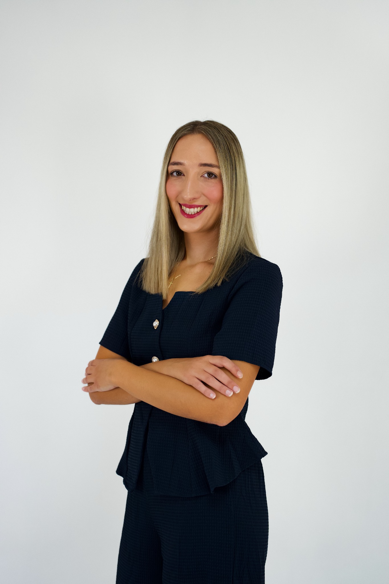 Ana-Marija Wiedmann, Rechtsfachwirtin